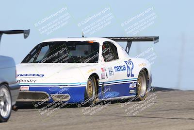 media/Oct-26-2025-CalClub SCCA (Sun) [[8ce1e69566]]/Group 2/Grapevine/